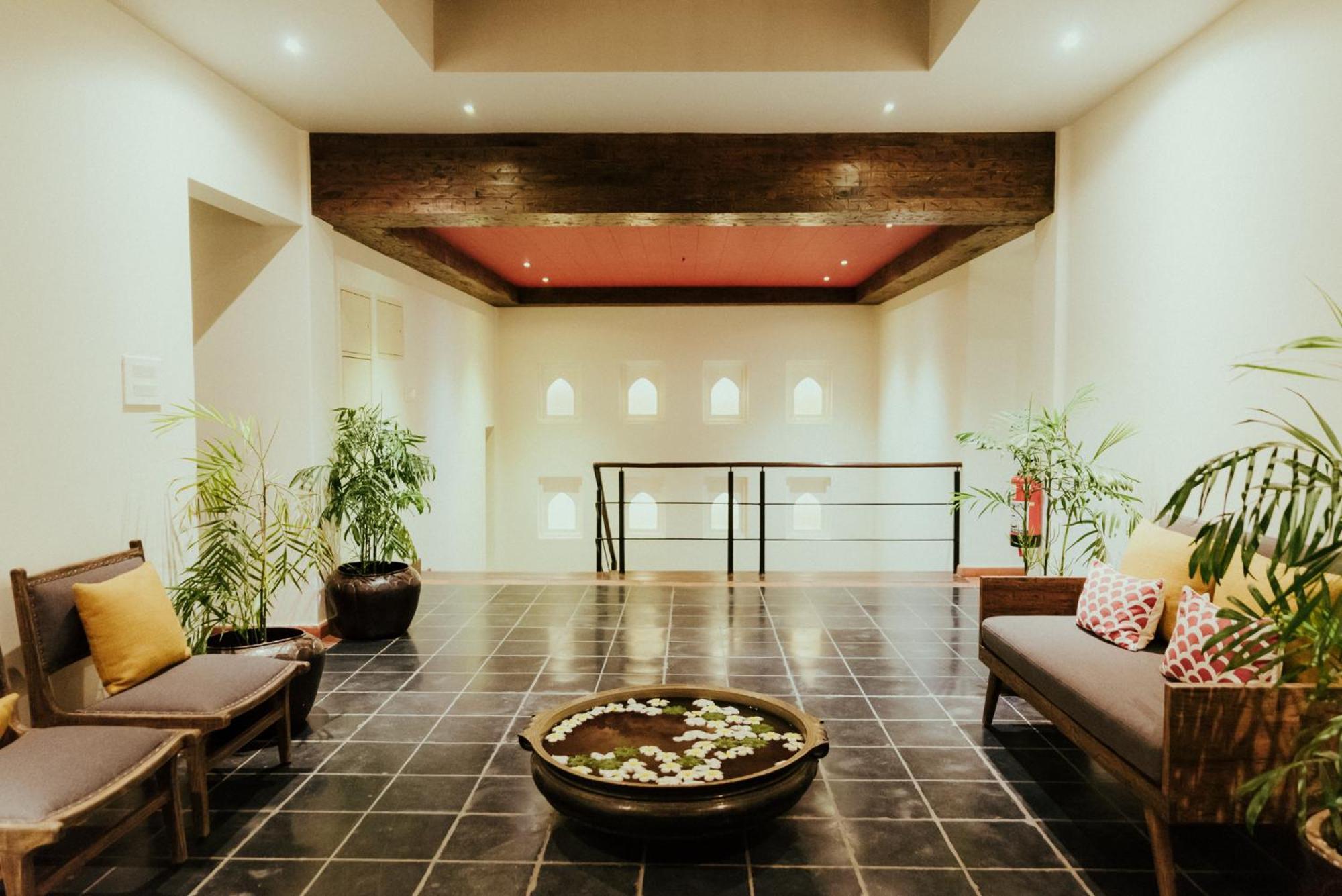 Hotel Roadhouse, Thamel, Kathmandu- Contemporary Boutique Zewnętrze zdjęcie