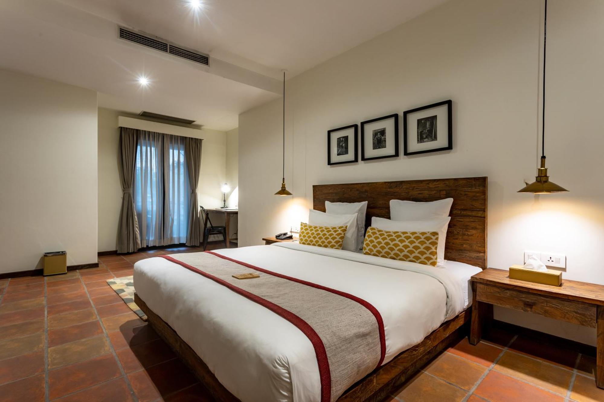 Hotel Roadhouse, Thamel, Kathmandu- Contemporary Boutique Zewnętrze zdjęcie