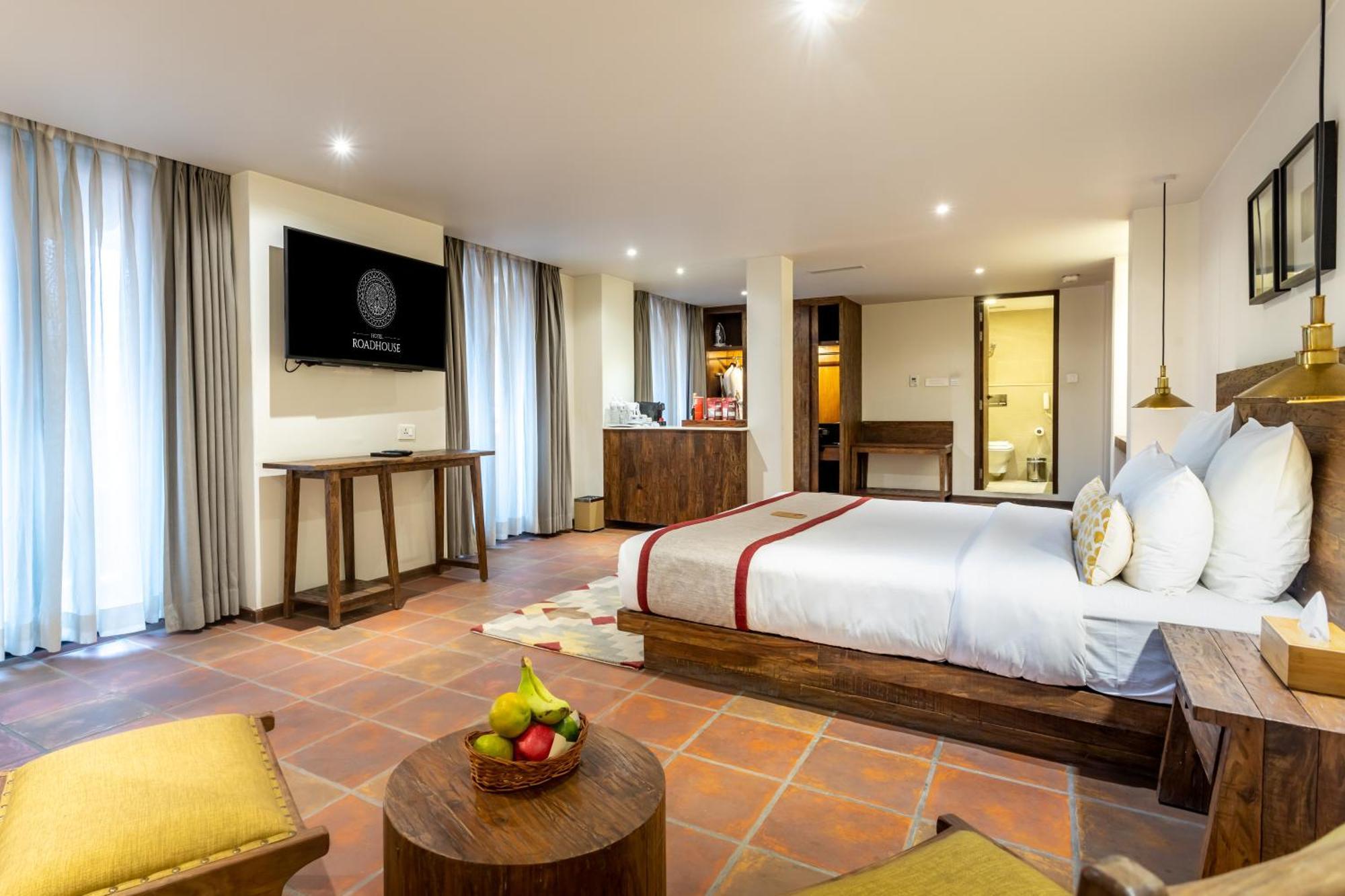 Hotel Roadhouse, Thamel, Kathmandu- Contemporary Boutique Zewnętrze zdjęcie